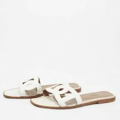 Hermes White Leather Omaha Flat Slides Size 40 For Women -Deals Hermes Store luxury women hermes used shoes p675731 002