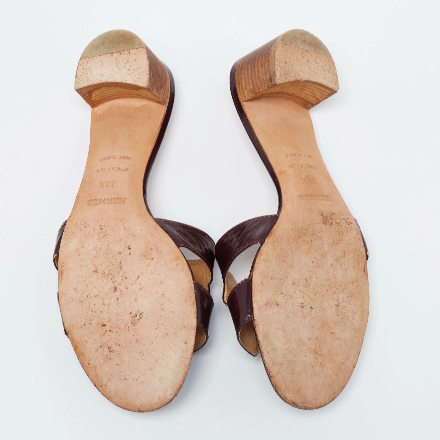 Hermes Burgundy Patent Leather Oasis Slide Sandals Size 38.5 For Women 8 Hermes Burgundy Patent Leather Oasis Slide Sandals Size 38.5 For Women - Image 6