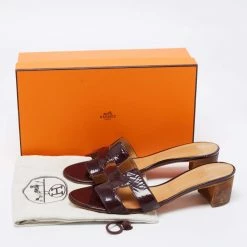 Hermes Burgundy Patent Leather Oasis Slide Sandals Size 38.5 For Women 19 Hermes Burgundy Patent Leather Oasis Slide Sandals Size 38.5 For Women -Deals Hermes Store luxury women hermes used shoes p676883 009