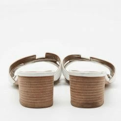 Hermes Hermès White Leather Oasis Sandals Size 39.5 For Women -Deals Hermes Store luxury women hermes used shoes p680504 006