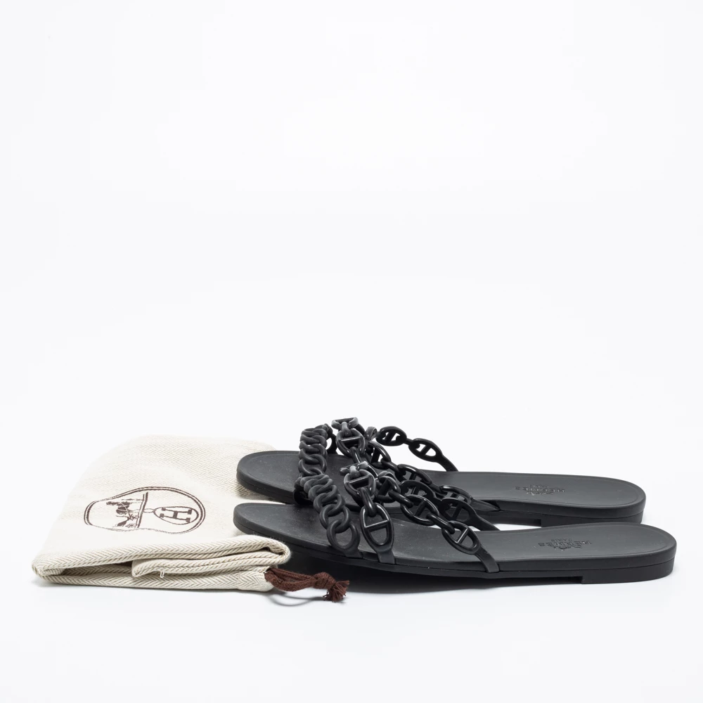 Hermes Black Rubber D'ancre Chaine Rivage Flat Slides Size 37 For Women 11 Hermes Black Rubber D'ancre Chaine Rivage Flat Slides Size 37 For Women - Image 9