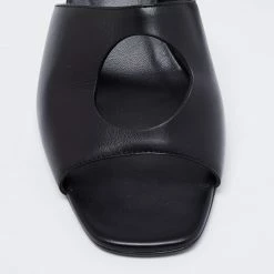 Hermes Black Leather Elia Slide Sandals Size 38 For Women -Deals Hermes Store luxury women hermes used shoes p693955 005