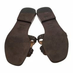 Hermes Brown Studded Leather Oran Sandals Size 39 For Women -Deals Hermes Store luxury women hermes used shoes p70705 006