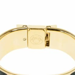 Hermes Gold Stainless Steel Green Loquet Bangle Women’s Wristwatch 20MM For Women -Deals Hermes Store luxury women hermes used watches p16652 005