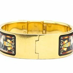 Hermes Champagne Gold Plated Stainless Steel Loque Quartz LO1.201 Women's Wristwatch 20 MM For Women -Deals Hermes Store luxury women hermes used watches p321136 008